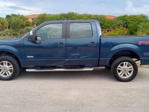 Used 2014 Ford F150 XL w/ Equipment Group 101A Mid AWD/4WD image 9