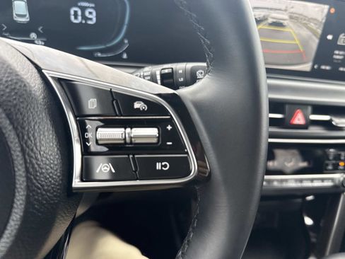 Used 2025 Kia Seltos S image 28