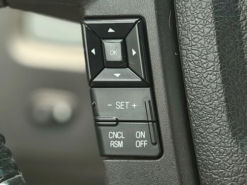 Used 2014 Ford F150 XLT w/ Equipment Group 301A Mid image 40