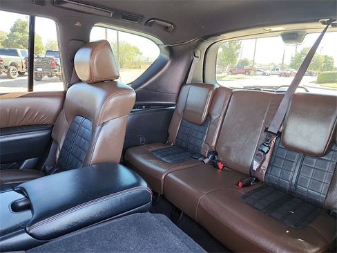 Used 2019 Nissan Armada Platinum w/ Captain's Chairs Package image 11