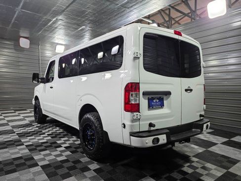 Used 2019 Nissan NV 3500 SL image 7