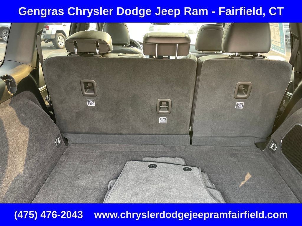 Certified 2023 Jeep Grand Cherokee Overland AWD/4WD image 29