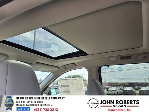 New 2026 Nissan Pathfinder SL image 11