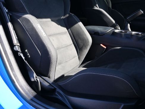 Used 2017 Ford Mustang Shelby GT350 w/ Electronics Package image 32