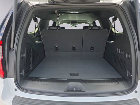New 2026 GMC Yukon XL Elevation RWD image 32
