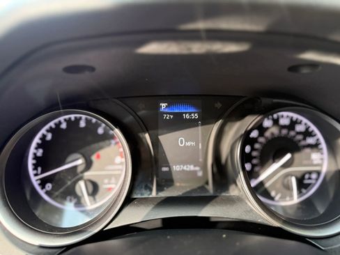 Used 2022 Toyota Camry SE image 47