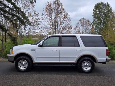 Used 1997 Ford Expedition XLT AWD/4WD image 9