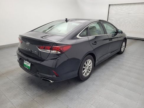 Used 2018 Hyundai Sonata SE FWD image 9