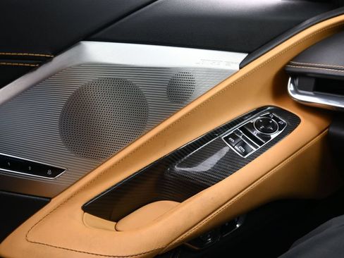 Used 2020 Chevrolet Corvette Stingray Preferred Cpe w/ 2LT Preferred Equipment Group RWD image 21