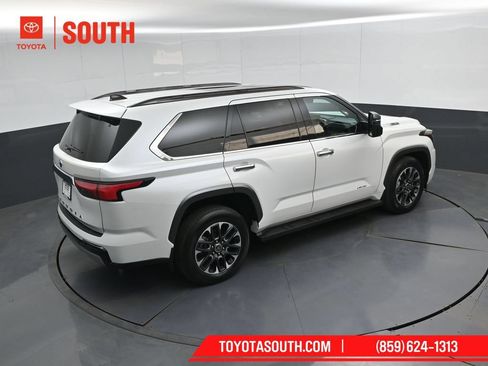 Used 2023 Toyota Sequoia Limited w/ Tow Technology Package AWD/4WD image 56
