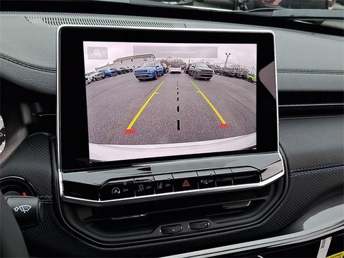 New 2026 Jeep Compass Limited image 14