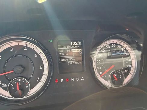 Used 2019 RAM 1500 Tradesman AWD/4WD image 23