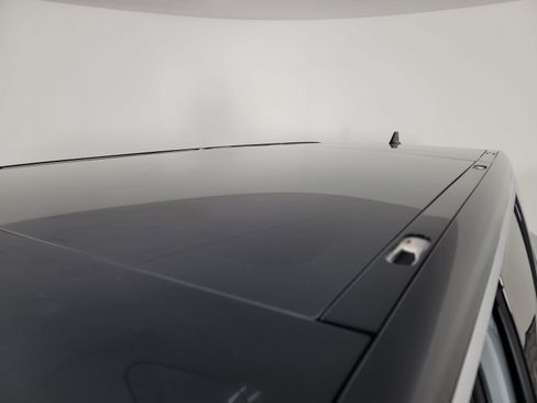Used 2022 Rivian R1S Launch Edition AWD/4WD image 13