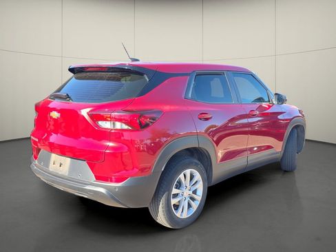 Used 2021 Chevrolet TrailBlazer LS image 5