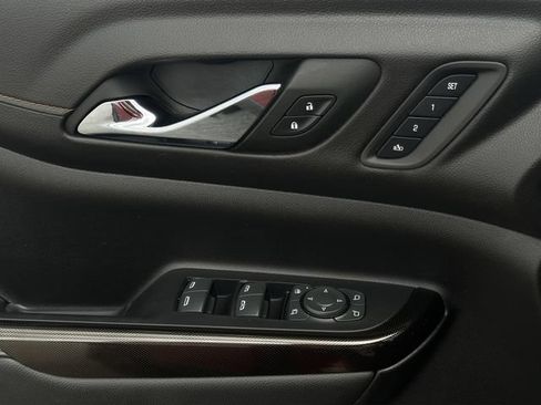 Used 2023 GMC Acadia AT4 w/ Preferred Package AWD/4WD image 15