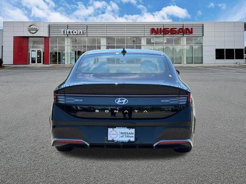 Used 2025 Hyundai Sonata SEL FWD image 6