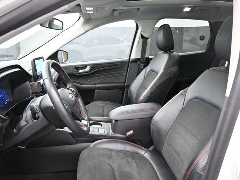 Used 2021 Ford Escape SEL w/ SEL Stealth AWD Package image 23