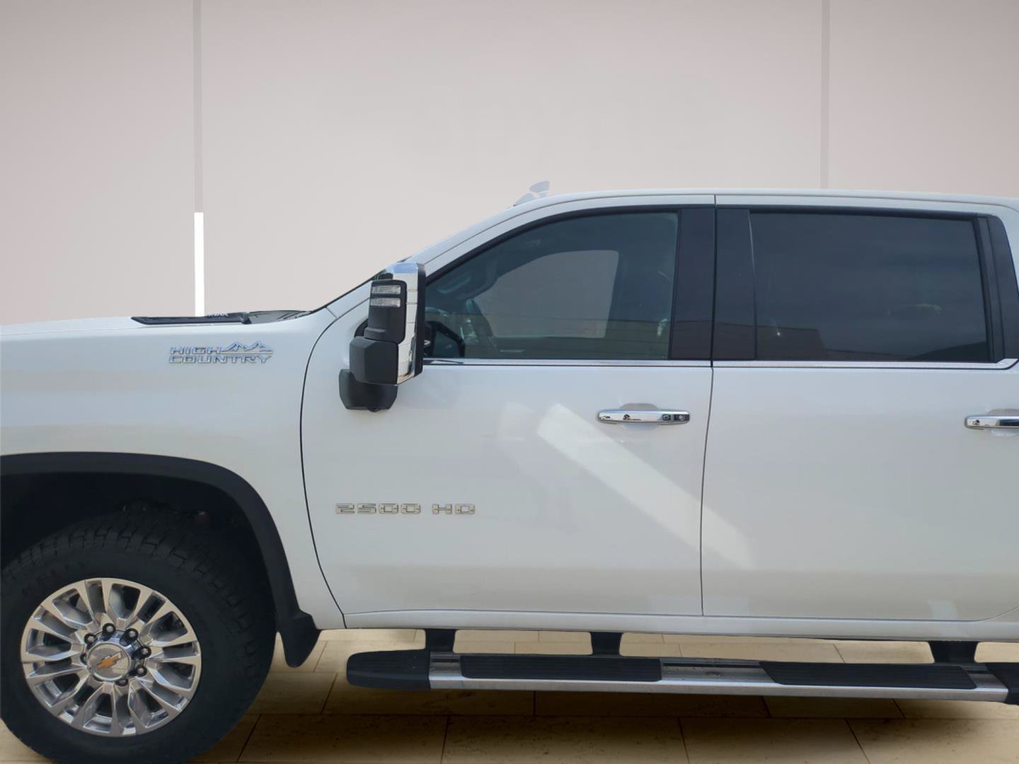 Used 2023 Chevrolet Silverado 2500 High Country w/ Safety Package II AWD/4WD image 51