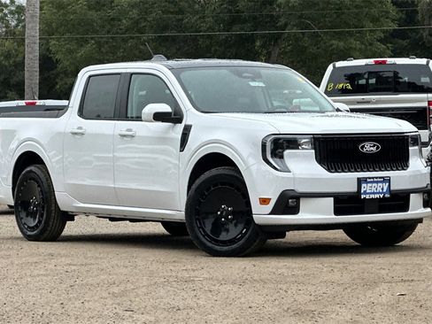 New 2025 Ford Maverick Lobo image 1