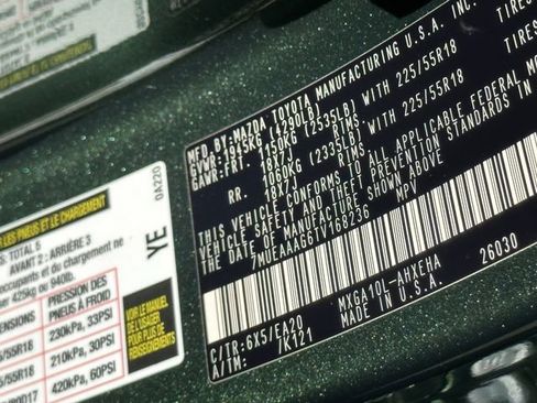 Used 2026 Toyota Corolla Cross XLE image 18