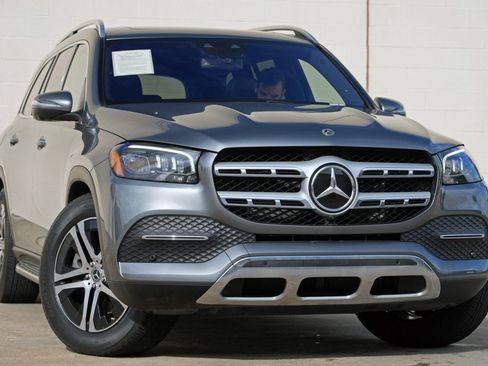 Used 2022 Mercedes-Benz GLS 450 4MATIC image 4