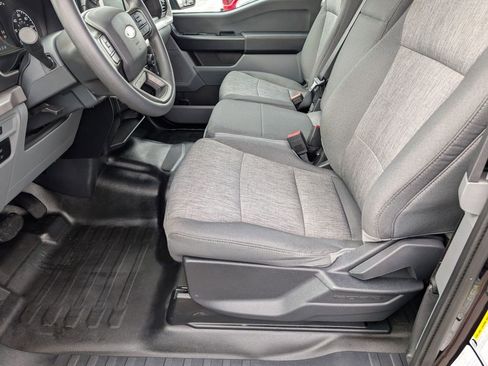 Used 2023 Ford F150 XL image 19