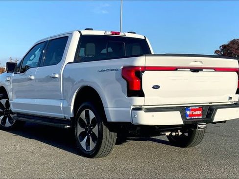 New 2023 Ford F150 Lightning Platinum image 3