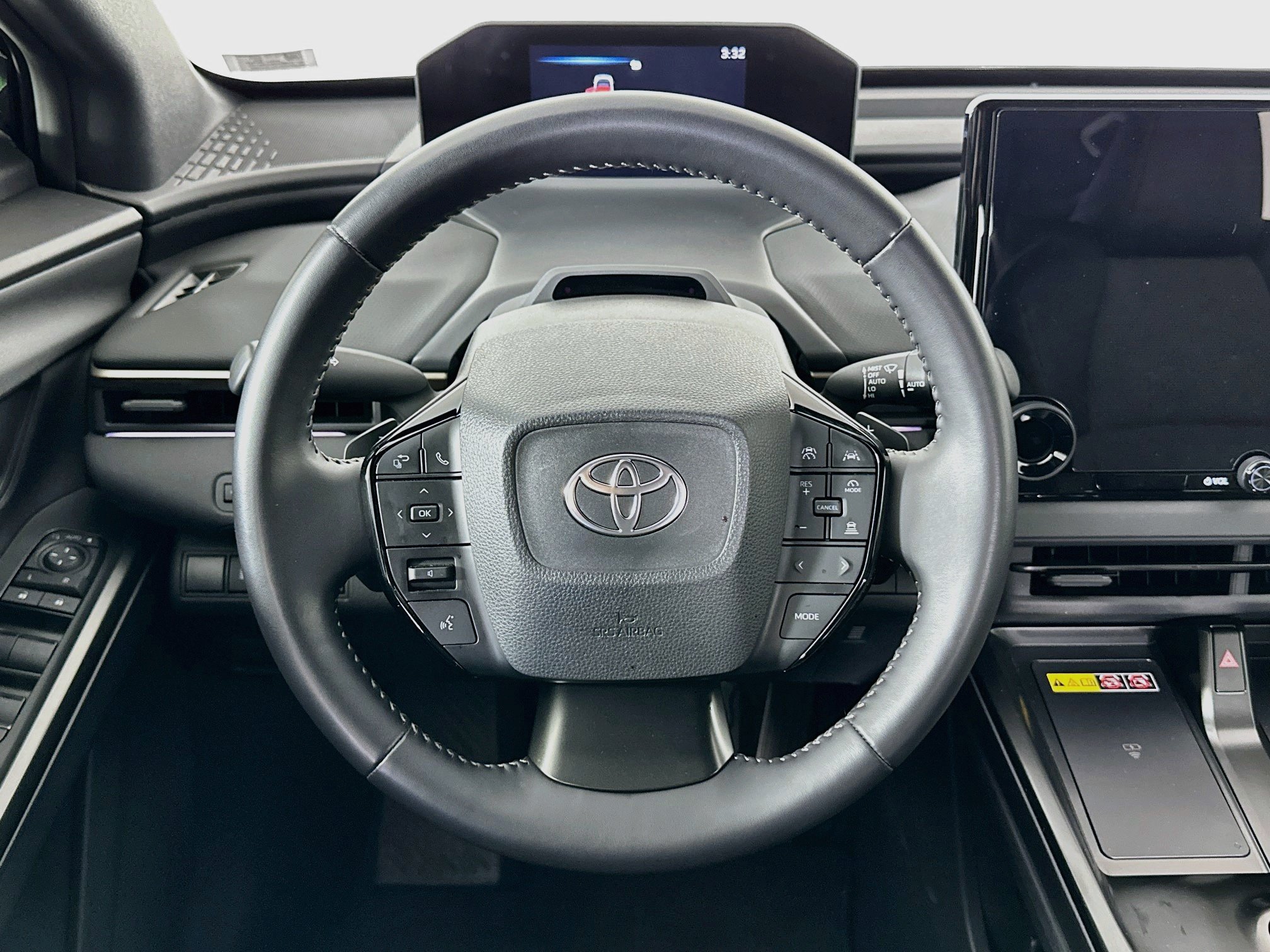 Used 2026 Toyota bZ AWD/4WD image 18