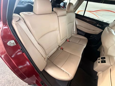 Used 2017 Subaru Outback 2.5i Limited image 23