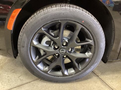 New 2026 Chrysler Pacifica Select image 10