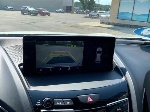 Used 2019 Acura RDX w/ Technology Package AWD/4WD image 22