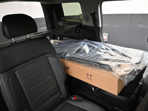 New 2026 Hyundai Santa Fe Limited AWD/4WD image 16