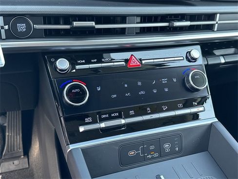 New 2025 Hyundai Santa Fe XRT image 25