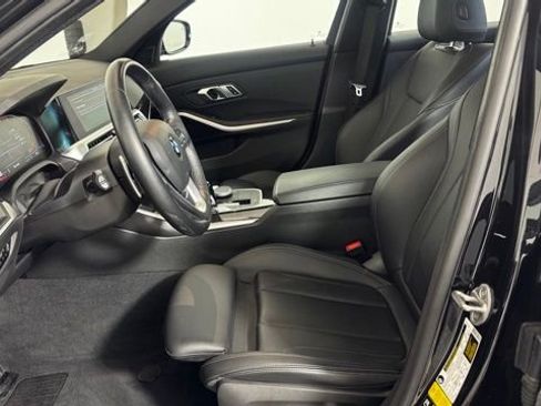 Used 2022 BMW 330i xDrive Sedan w/ Driving Assistance Package image 11
