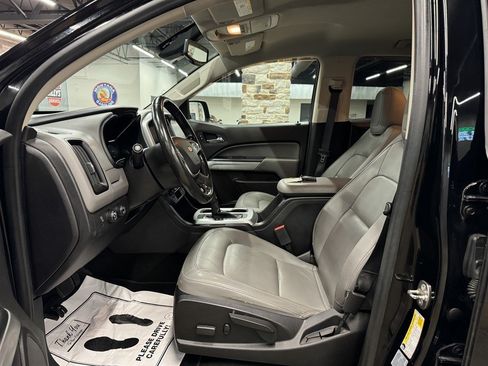 Used 2015 Chevrolet Colorado LT w/ Luxury Package AWD/4WD image 22