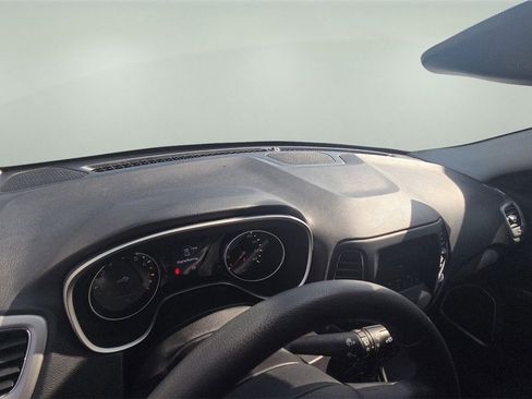 Used 2021 Jeep Compass Sport image 6