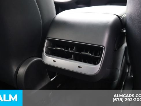 Used 2023 Tesla Model Y Long Range AWD/4WD image 24