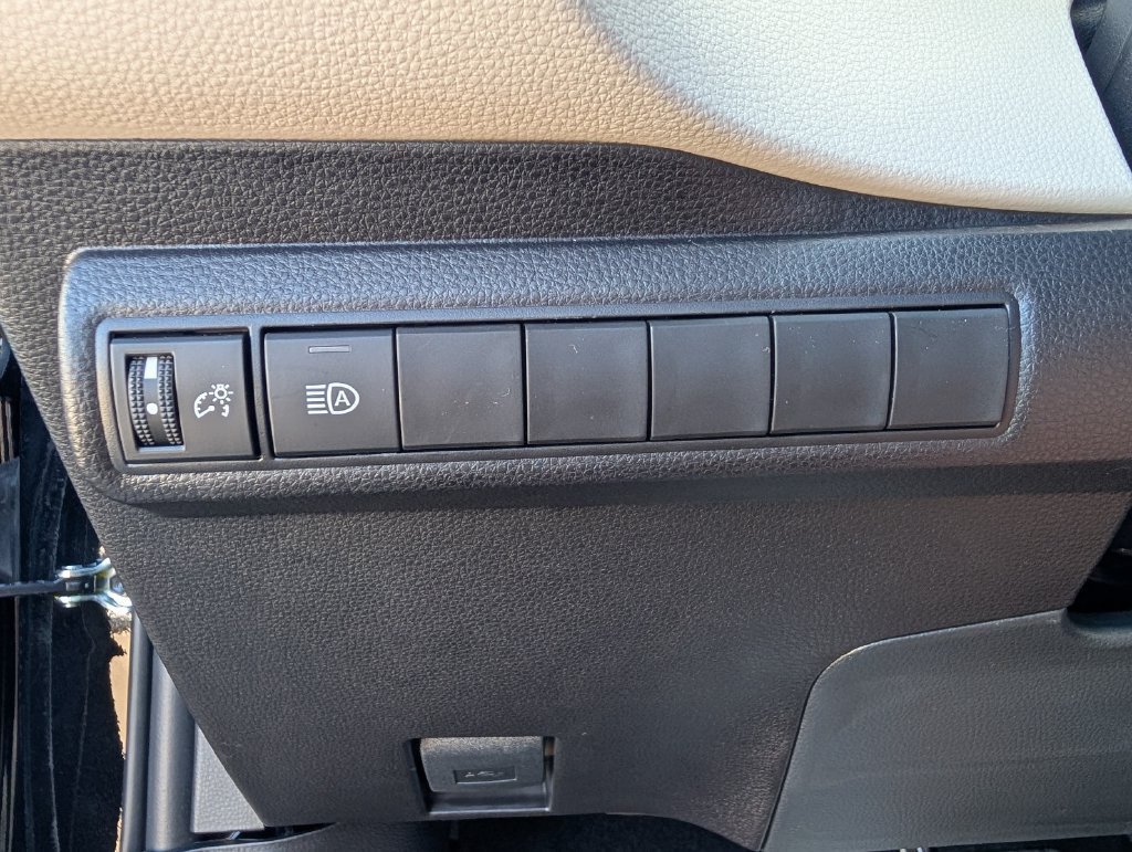 New 2027 Toyota Corolla LE FWD image 23