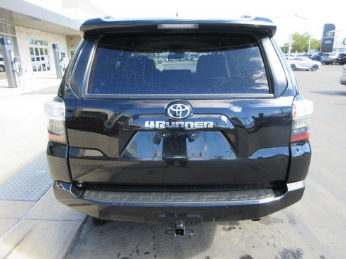 Used 2024 Toyota 4Runner SR5 AWD/4WD image 7