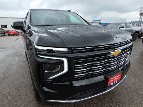 New 2026 Chevrolet Tahoe High Country AWD/4WD image 11