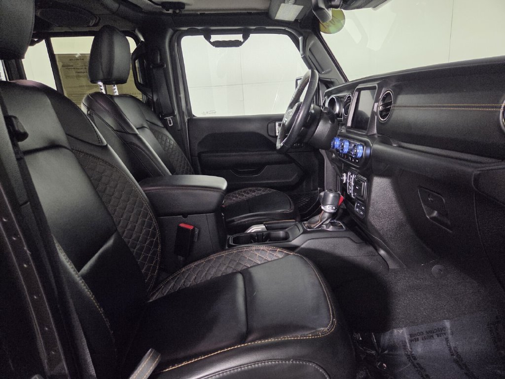 Used 2021 Jeep Wrangler Unlimited Sahara AWD/4WD image 53