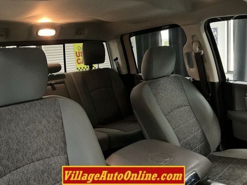 Used 2016 RAM 1500 Big Horn AWD/4WD image 44