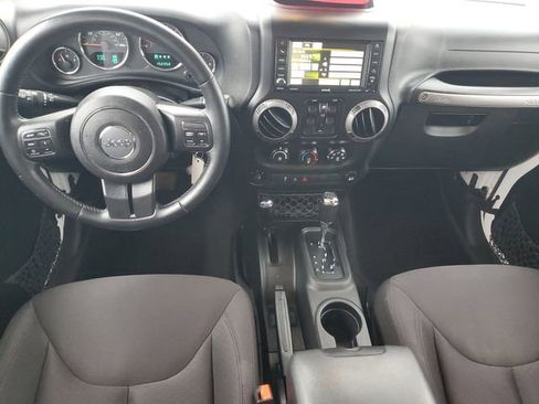 Used 2014 Jeep Wrangler Unlimited Sport w/ Quick Order Package 24S AWD/4WD image 10
