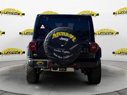 New 2025 Jeep Wrangler Unlimited Rubicon 392