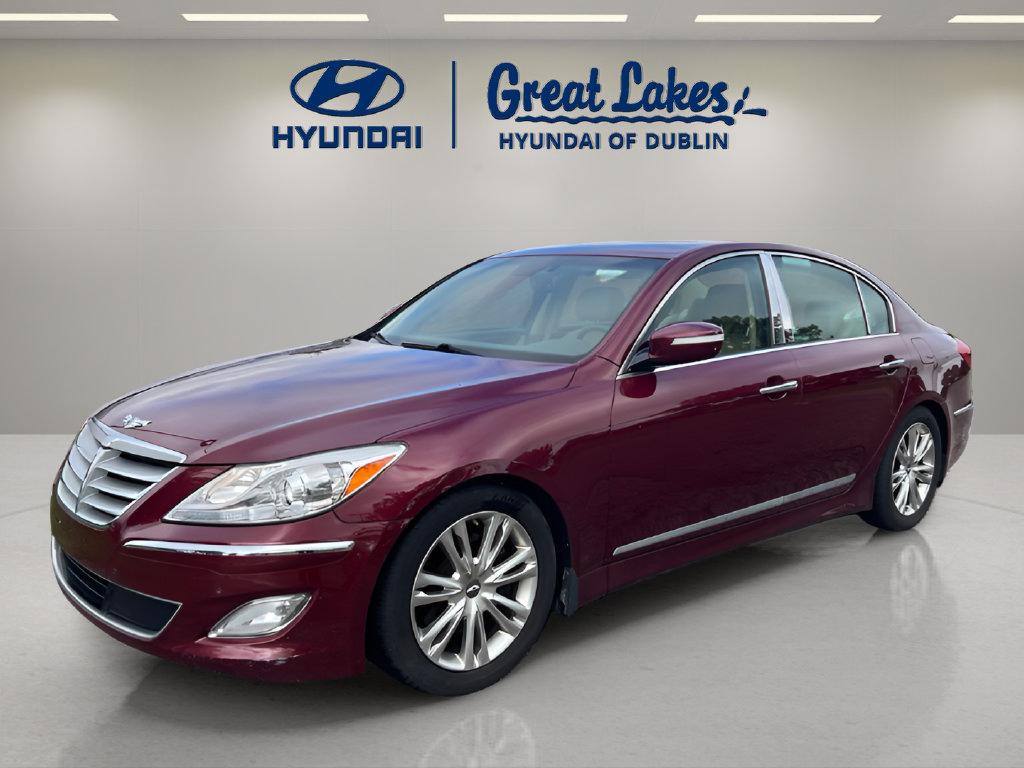Used 2013 Hyundai Genesis 3.8 w/ Premium Pkg RWD image 1