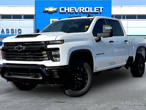 New 2026 Chevrolet Silverado 2500 Custom w/ Custom Value Package AWD/4WD image 2
