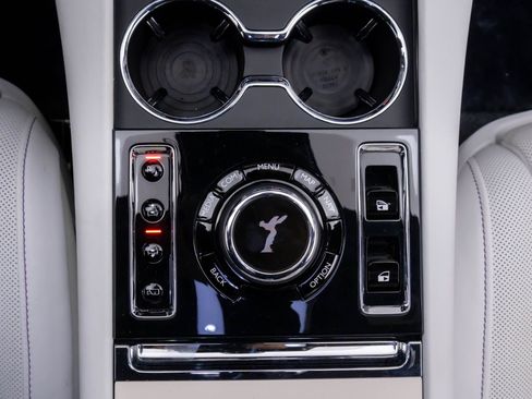 Used 2021 Rolls-Royce Ghost image 25