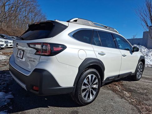 Certified 2023 Subaru Outback Touring image 7