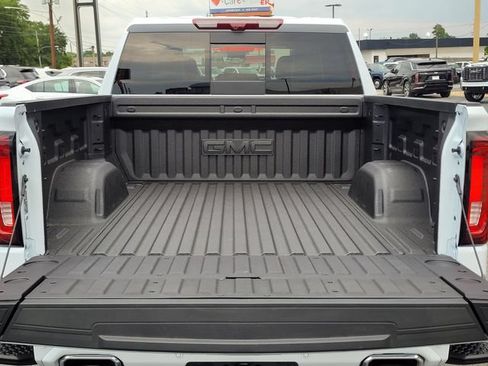 New 2026 GMC Sierra 1500 Denali Ultimate AWD/4WD image 9