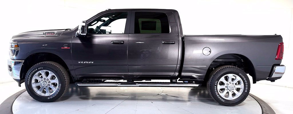 New 2026 RAM 2500 Laramie AWD/4WD image 6